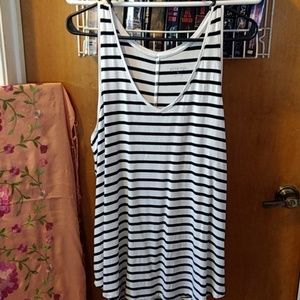 Striped v-neck tank top